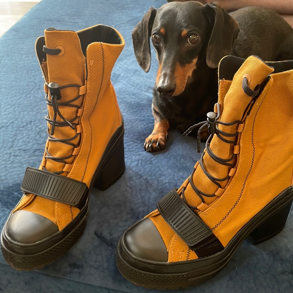 Converse Chuck 70 high heel ankle boot